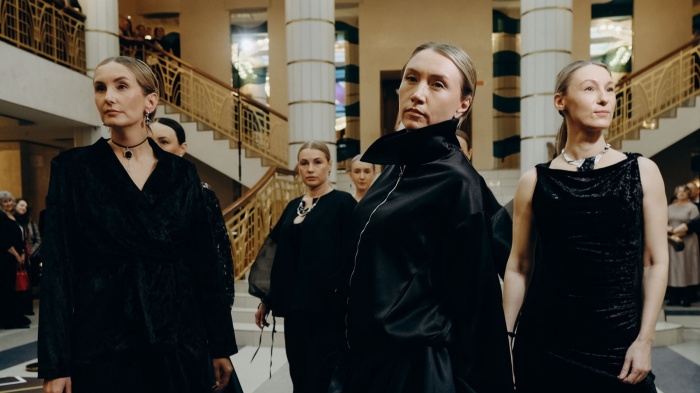 Кастинг в премиум-школу дефиле для женщин 35+ в Кемерове